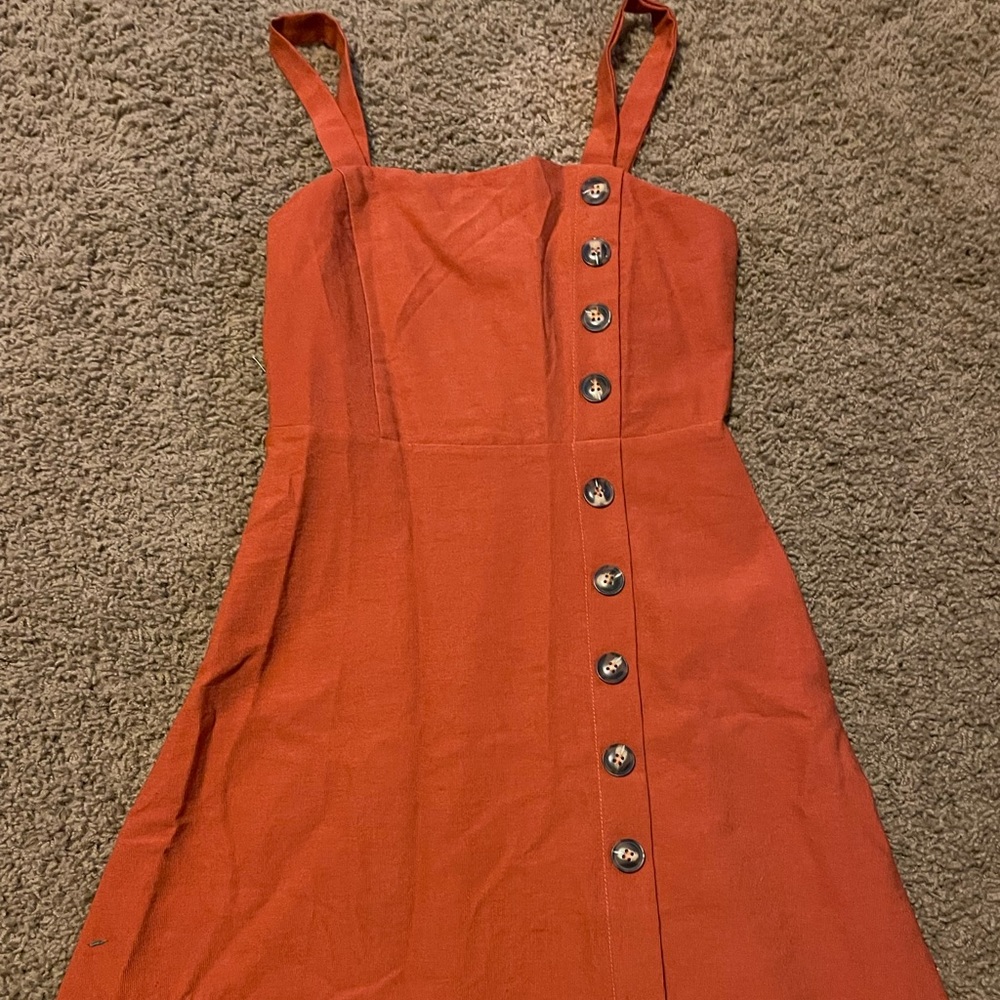 XS button dress